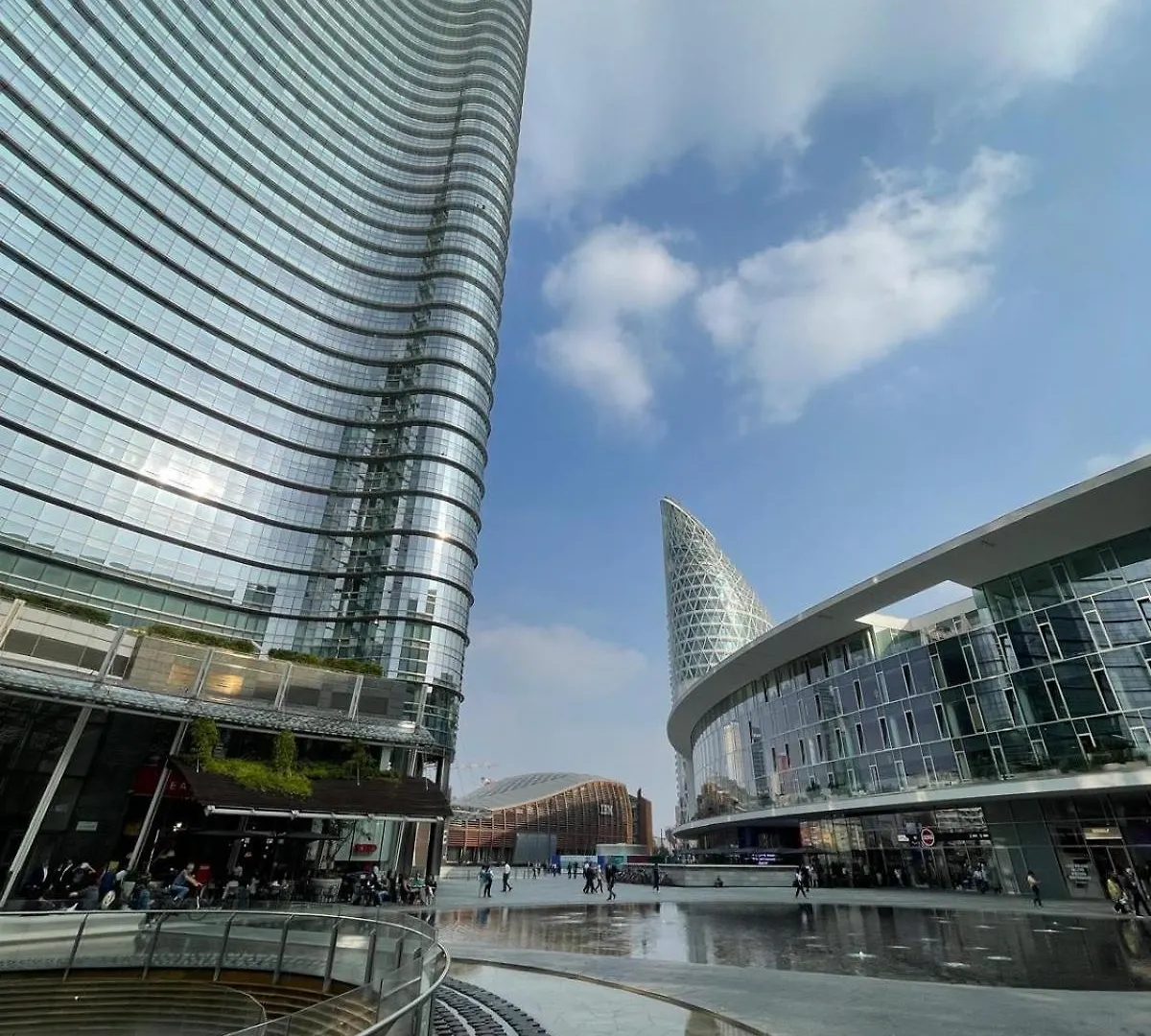 Regina By The Blue Twins Apartments Milano Mailand